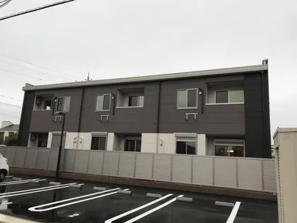 オーヴェスト ドゥーエの画像