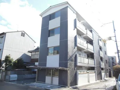 サンクスパレ高野【4階】の外観