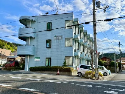 ガーデンハウスBLUE【302号室】の外観