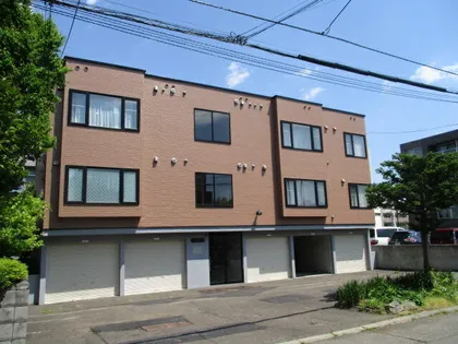 北海道札幌市中央区南十一条西17丁目【アパート】の外観