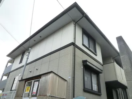 大阪府摂津市正雀2丁目【アパート】の外観