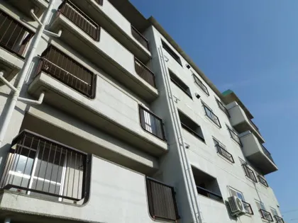 大阪府吹田市山手町2丁目【マンション】の外観