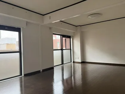 ライオンズマンション大名の画像