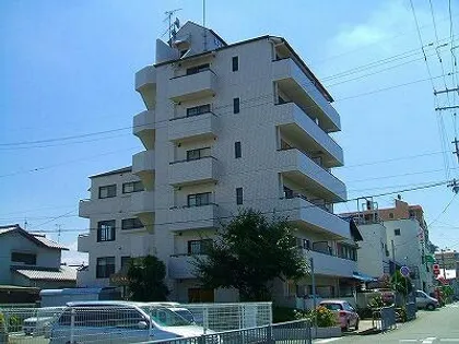 セントラル第2東園田【403号室】の外観