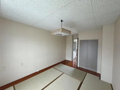 愛知県春日井市上野町【マンション】の外観