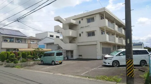 愛知県あま市下萱津江西【マンション】の外観