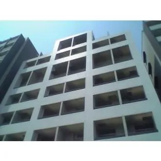 大阪府吹田市片山町1丁目【マンション】の外観