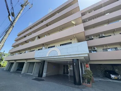 兵庫県神戸市兵庫区里山町【マンション】の外観