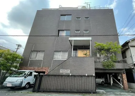 セントラルパークビル【402号室】の外観