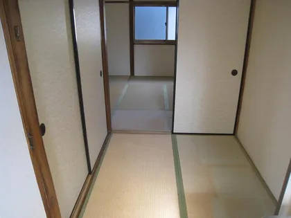 大阪府堺市堺区向陵中町1丁【アパート】の外観