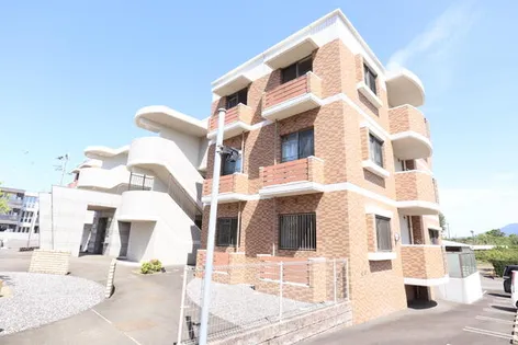 ルート本城学研台の画像