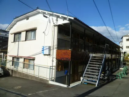 高塚荘【2階】の外観