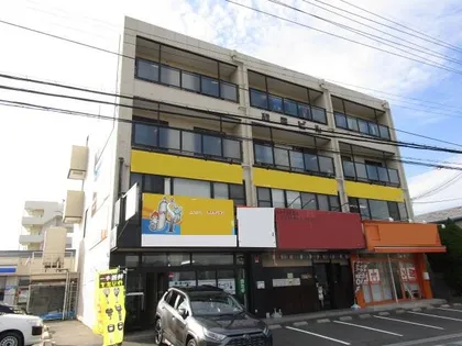 京都府相楽郡精華町大字祝園小字二ノ坪【マンション】の外観