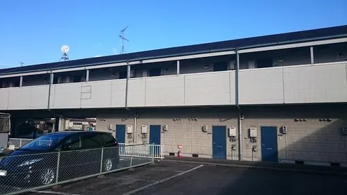 愛知県あま市新居屋東高田【アパート】の外観