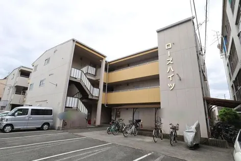 ローズハイツ【3階】の外観