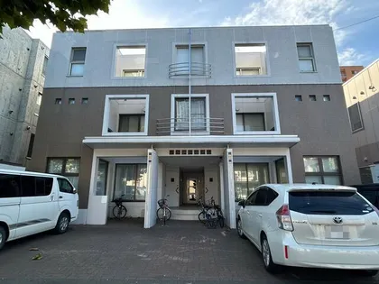 ノルデンハイム【3階】の外観