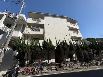 太陽マンションの画像