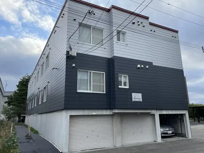 コーポあさかぜ【3階】の外観