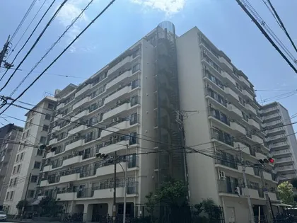 プラザ新大阪【6階】の外観