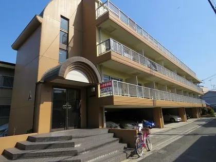 大阪府吹田市泉町1丁目【マンション】の外観