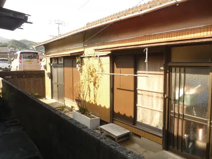 福岡県北九州市若松区下原町【一戸建】の外観