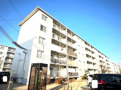 神陵台東住宅51号棟の画像