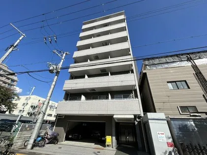 大阪府吹田市南吹田3丁目【マンション】の外観
