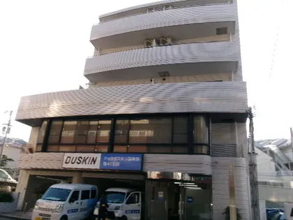 ビアンカ・ディモーラ【3階】の外観