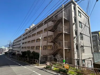 緑ヶ丘第四マンション【6階】の外観