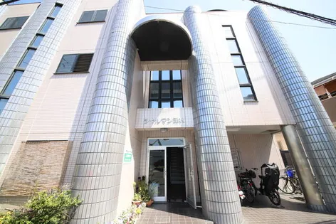 京阪本線牧野駅11分 京阪バス1分 端部屋 日あたり良好【3階】の外観