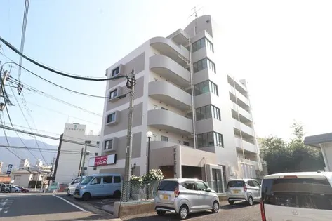 ベルメゾン三郎丸【502号室】の外観