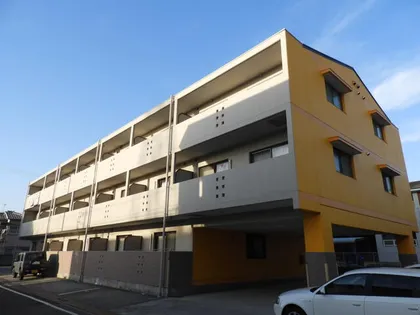 兵庫県明石市魚住町清水【マンション】の外観