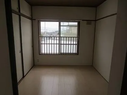 グレースタカツキの画像