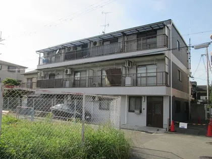 ハイツ英和の画像