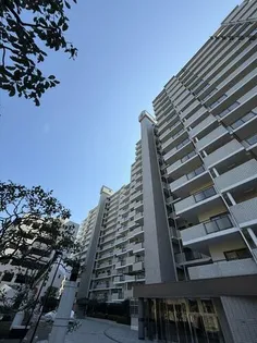 ラ・ビスタ宝塚ノースハイツ一番館【7階】の外観