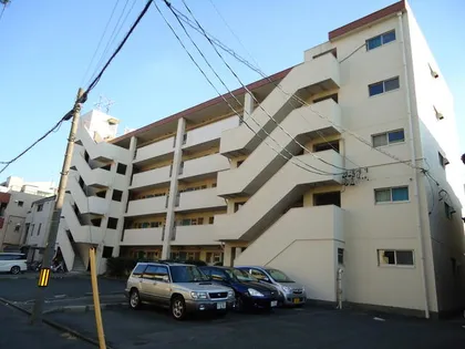 中日ビルの画像