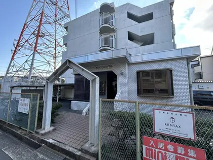 モンシャンブル【1階】の外観