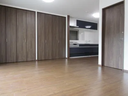 栄幸堂ビルの画像