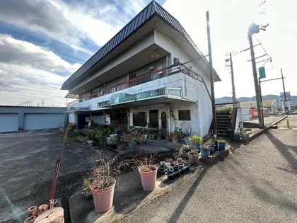 奈良県御所市大字室【アパート】の外観