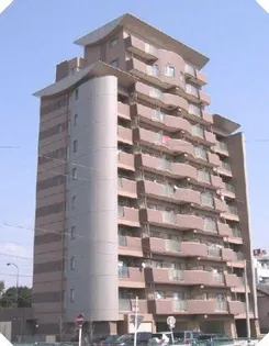 愛知県豊川市諏訪4丁目【マンション】の外観