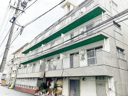 エメラルドマンション三萩野【4階】の間取り