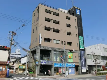 グレースコートの画像