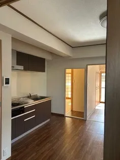 ロワイヤル森田【2階】の外観