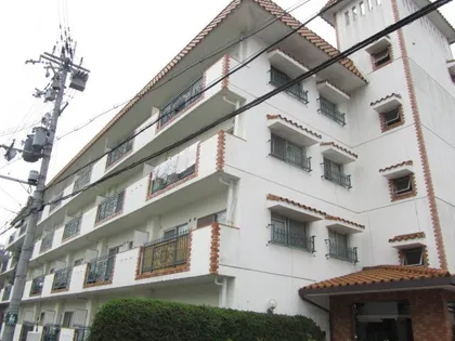 京都府長岡京市井ノ内【マンション】の外観