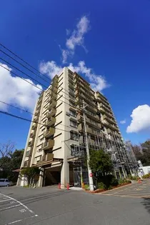 泉南一丘団地68号棟の画像