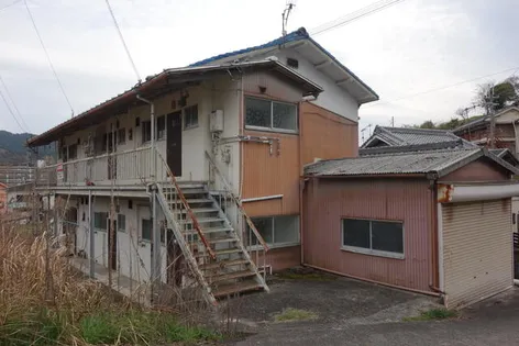 橋本市原田貸アパート【2階】の外観