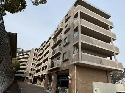 大阪府箕面市箕面8丁目【マンション】の外観