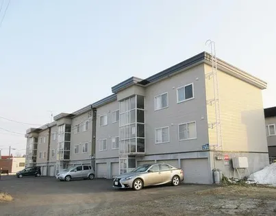 北海道岩見沢市七条東1丁目【アパート】の外観