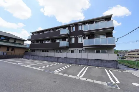 福岡県北九州市小倉南区南方2丁目【アパート】の外観
