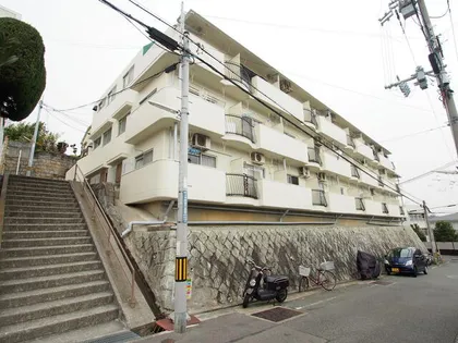 上池田グリーンハイツ【2階】の外観